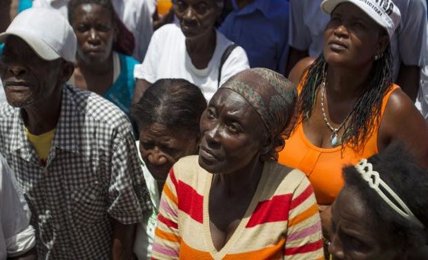 Dominican Republic Threatens to Deport Haitian Families