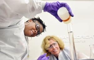 STEMpact program equips educators to foster love of science in students