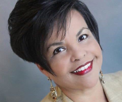 Former TV news anchor Robin Smith to run for Missouri secretary of state