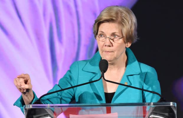 Elizabeth Warren Goes All In On Black Lives Matter