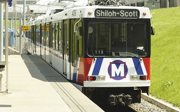 In Car-Loving St. Louis, Pedestrians, Cyclists and Transit Riders Have Many Miles to Go