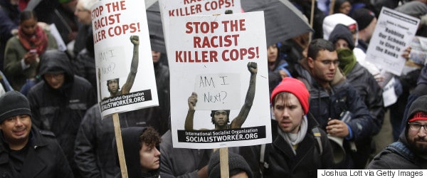 Laquan McDonald Protests Shut  Down Chicago’s ‘Magnificent Mile’