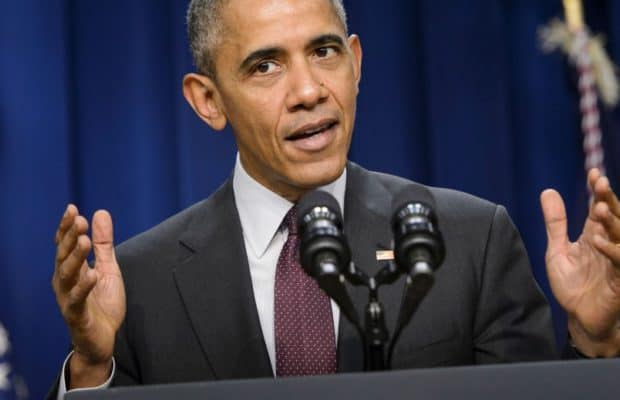Obama announces Cuba visit
