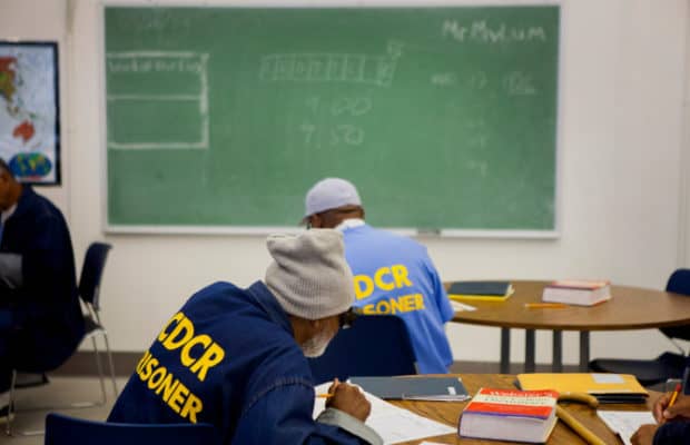 President Obama: 12,000 Inmates to Receive Pell Grants for College Study
